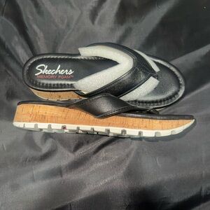 New Skechers Cali memory foam black cork Flip Flop Sandal women’s 8